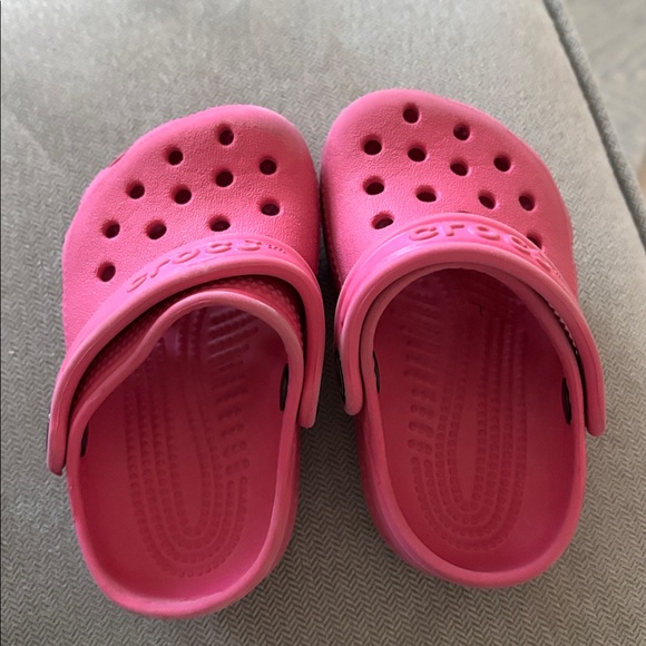 Baby Crocs - Picture 2 of 3